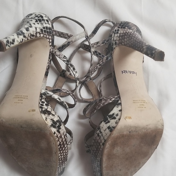 BCBG - Picture 2 of 5